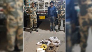 BSF-CAUGHT-THE-SMUGGLER-RED-HANDED